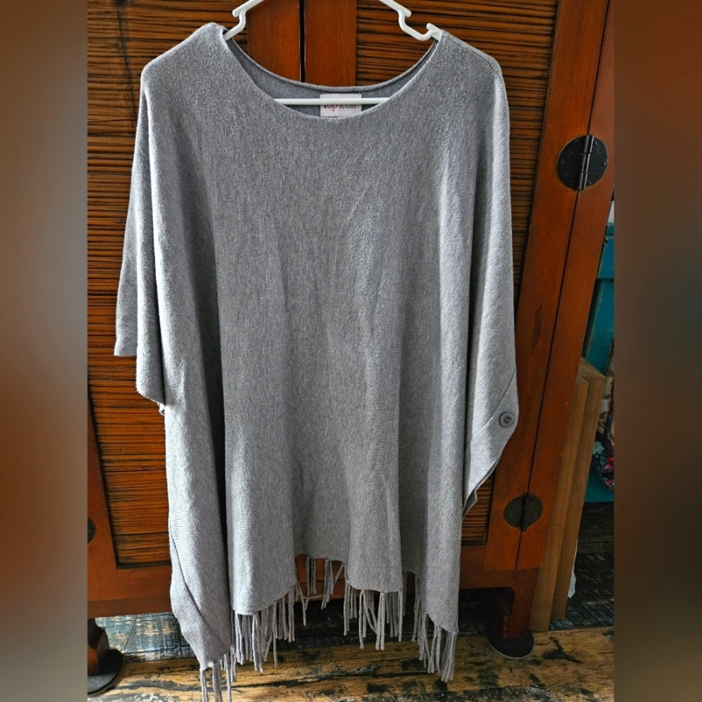 Gray Fringe Poncho by Top It Off /One Size